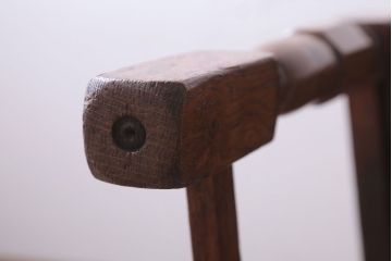 ヴィンテージ家具　イギリスビンテージ　オーク材のダイニングチェア(1)