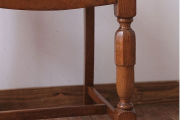 ヴィンテージ家具　イギリスビンテージ　オーク材のダイニングチェア(3)