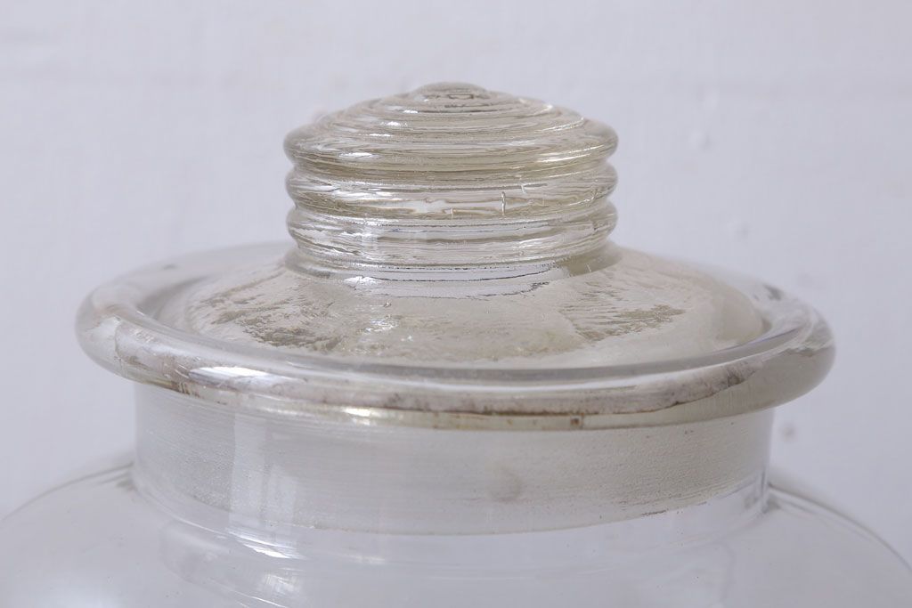 アンティーク雑貨　昭和レトロ　ガラス蓋とブリキ蓋のガラス瓶2個セット