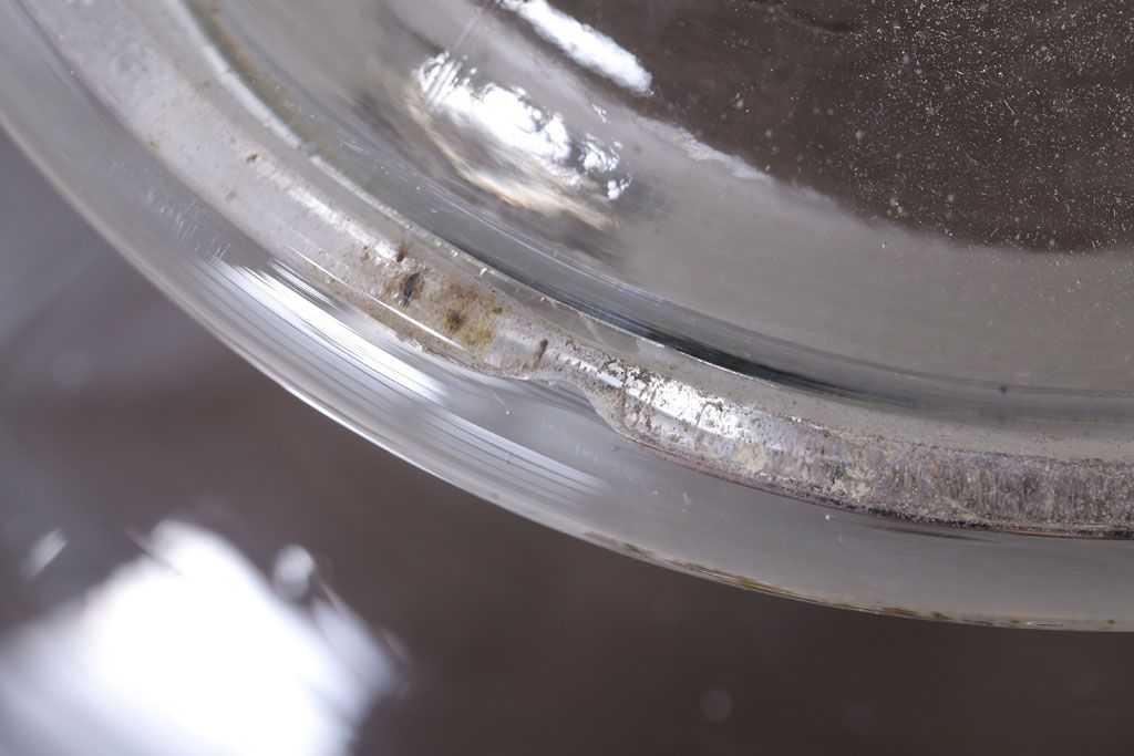 アンティーク雑貨　昭和レトロ　ガラス蓋とブリキ蓋のガラス瓶2個セット