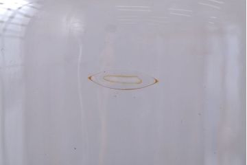 アンティーク雑貨　昭和レトロ　ガラス蓋とブリキ蓋のガラス瓶2個セット