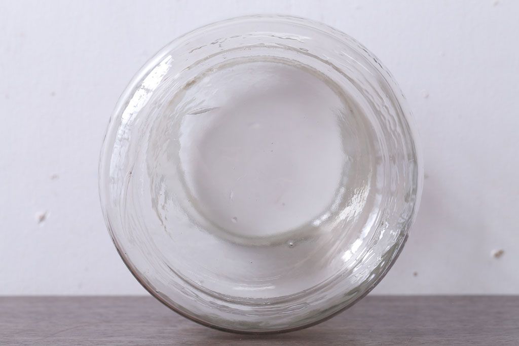 アンティーク雑貨　昭和レトロ　ガラス蓋とブリキ蓋のガラス瓶2個セット