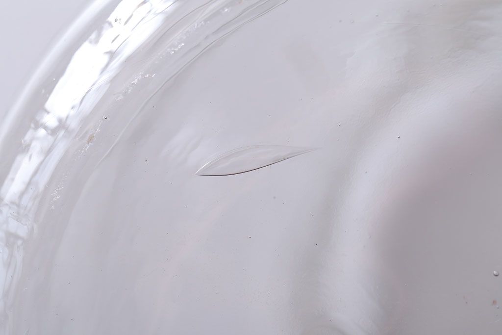 アンティーク雑貨　昭和レトロ　ガラス蓋とブリキ蓋のガラス瓶2個セット