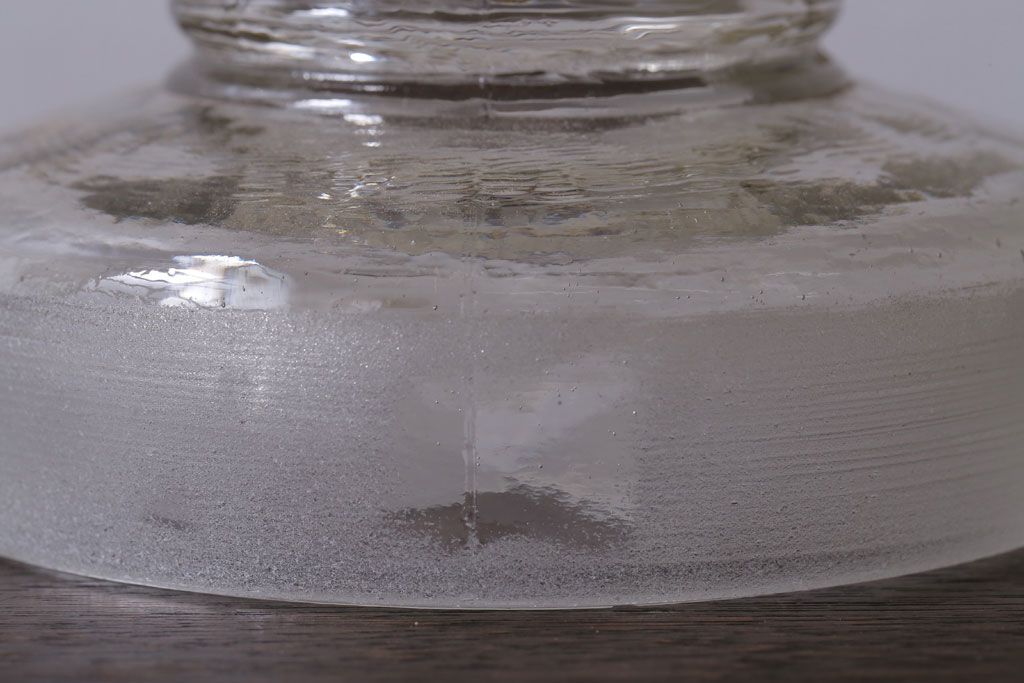 アンティーク雑貨　昭和レトロ　ガラス蓋とブリキ蓋のガラス瓶2個セット