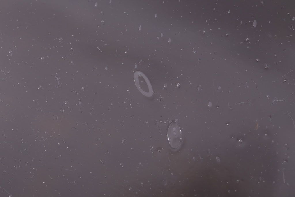 アンティーク雑貨　昭和レトロ　ガラス蓋とブリキ蓋のガラス瓶2個セット