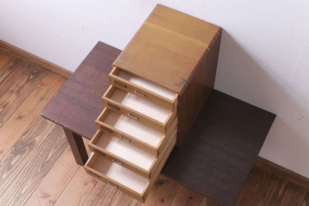 レトロ家具　昭和レトロ　ネームプレート!古い小引き出し