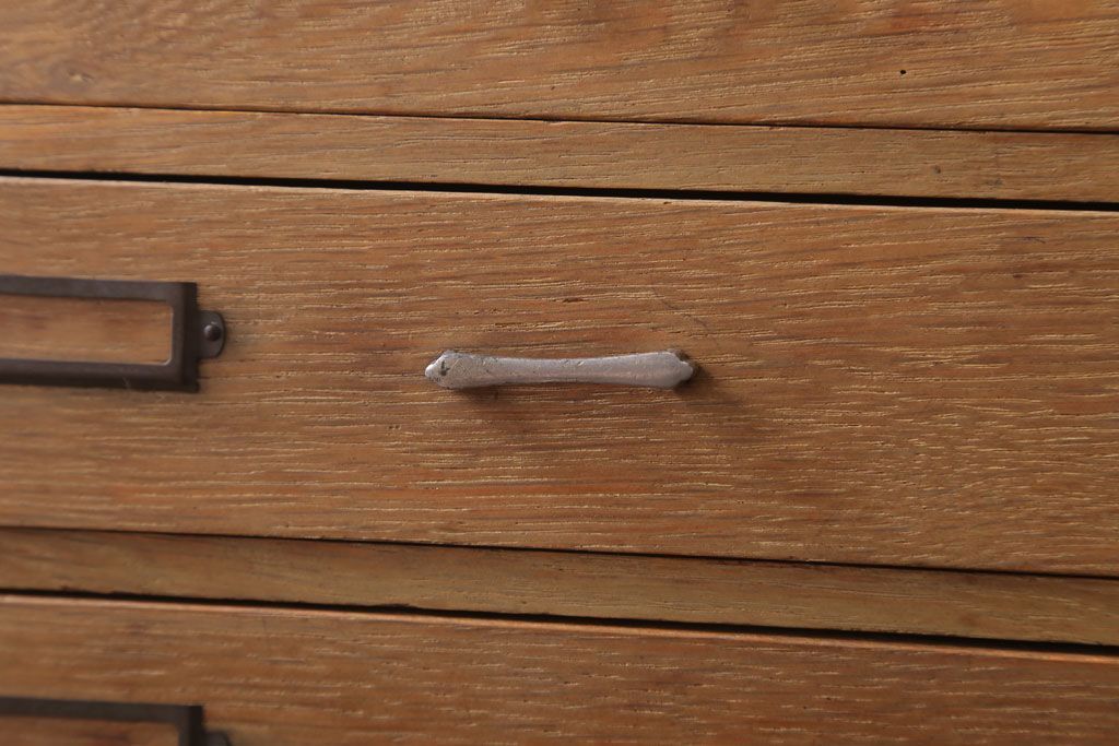 レトロ家具　昭和レトロ　ネームプレート!古い小引き出し