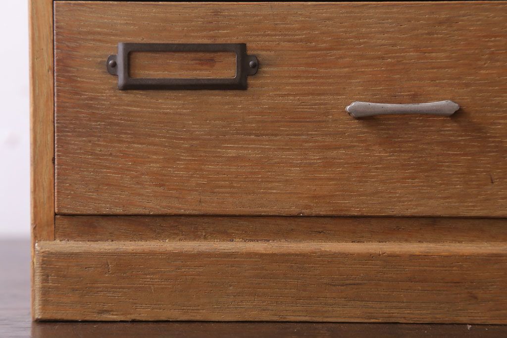 レトロ家具　昭和レトロ　ネームプレート!古い小引き出し