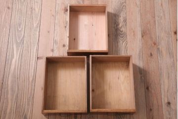 アンティーク家具　アンティーク　ネームプレート!デスクサイドチェスト(小引き出し)