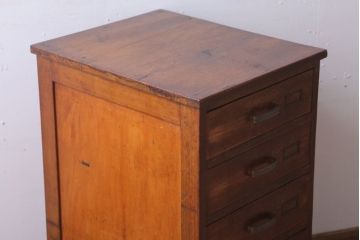 アンティーク家具　アンティーク　ネームプレート!デスクサイドチェスト(小引き出し)