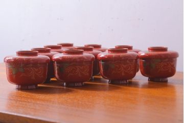 アンティーク雑貨　アンティーク　昭和十四年　輪島朱塗　桐蒔絵木製椀10客(2)