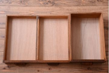 アンティーク家具　アンティーク　シンプルでおしゃれなナラ材製片袖机