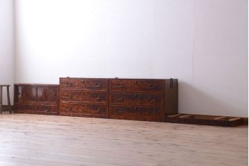 アンティーク家具　和製アンティーク　高級品!バール杢のトチ材製3段重ね衣装箪笥