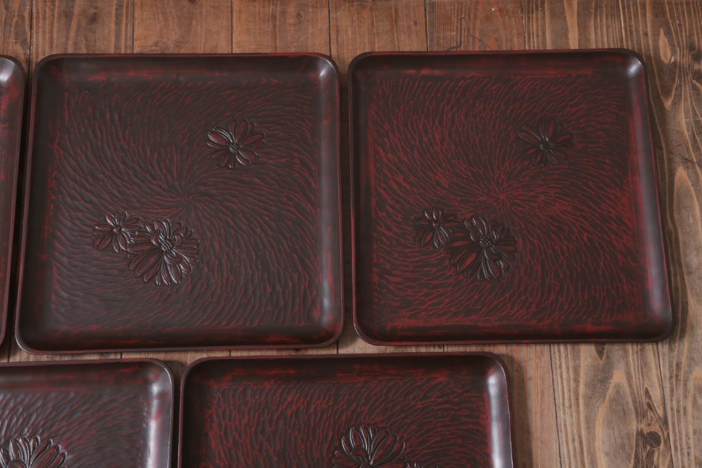 アンティーク雑貨　和製アンティーク　大正昭和初期　鎌倉彫の木製盆5枚セット