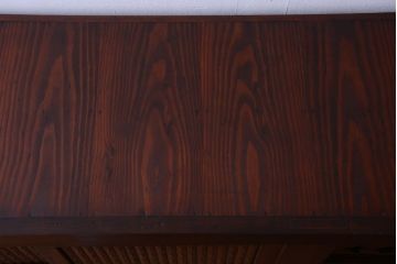 アンティーク家具　古民具・骨董 丸桟仕上げの変わり型水屋箪笥サイドボード(収納棚)