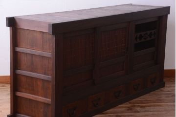 アンティーク家具　古民具・骨董 丸桟仕上げの変わり型水屋箪笥サイドボード(収納棚)