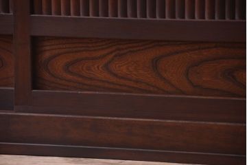 アンティーク家具　古民具・骨董 丸桟仕上げの近江水屋箪笥サイドボード(収納棚)