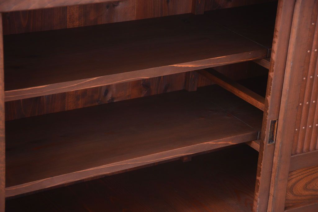 アンティーク家具　古民具・骨董 丸桟仕上げの近江水屋箪笥サイドボード(収納棚)