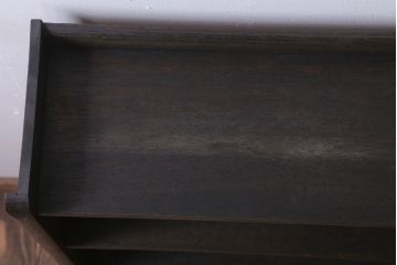 アンティーク家具　和製アンティーク　小振りでシンプルな古い木製の本棚(2)