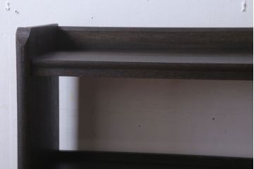 アンティーク家具　和製アンティーク　小振りでシンプルな古い木製の本棚(2)