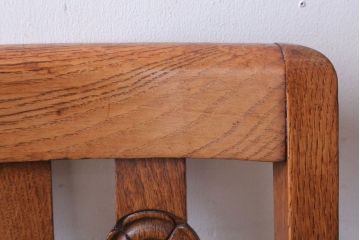 ヴィンテージ家具　イギリスビンテージ　オーク材のダイニングチェア