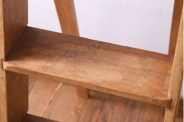アンティーク雑貨　イギリスアンティーク　古い木のステップラダー(はしご・脚立)