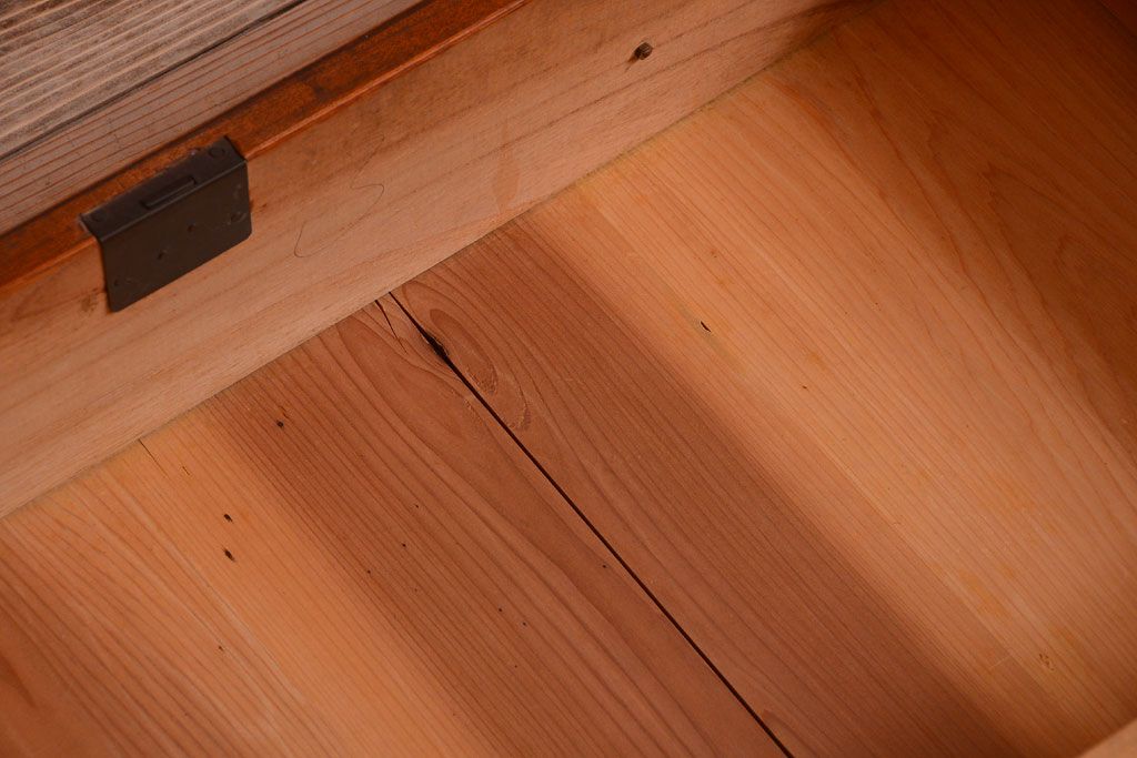 レトロ家具　昭和レトロ　結霜ガラス入り!古い木製のアンティークチェスト