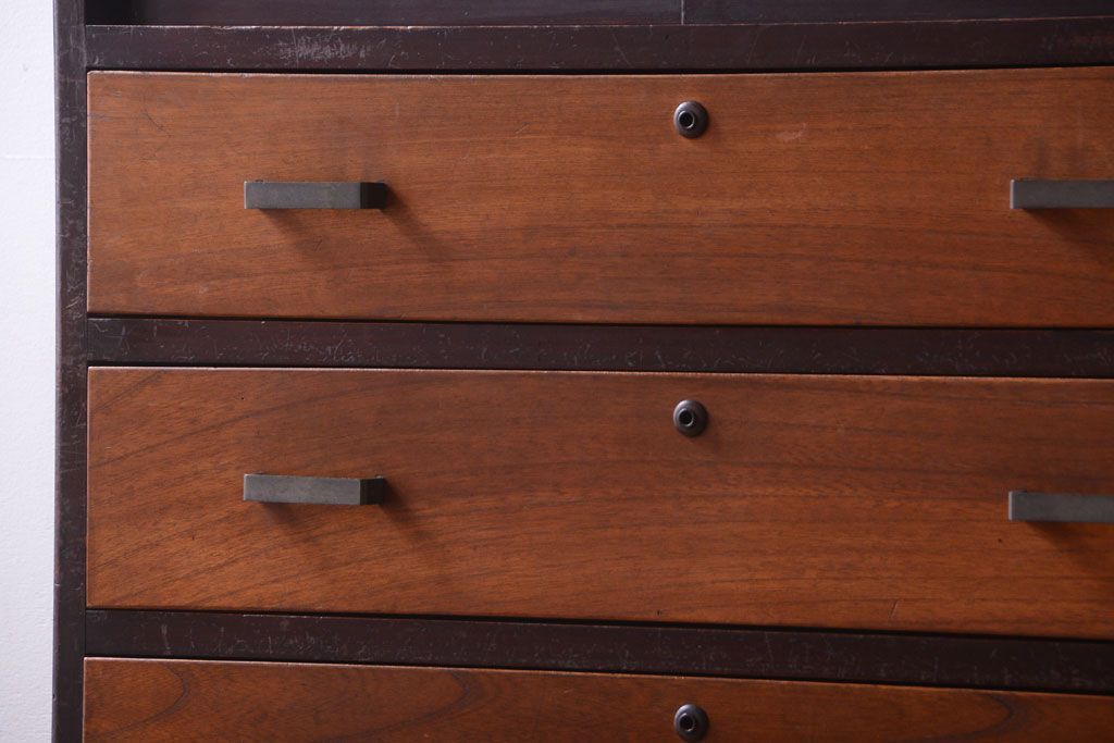 レトロ家具　昭和レトロ　結霜ガラス入り!古い木製のアンティークチェスト