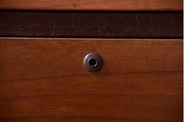 レトロ家具　昭和レトロ　結霜ガラス入り!古い木製のアンティークチェスト