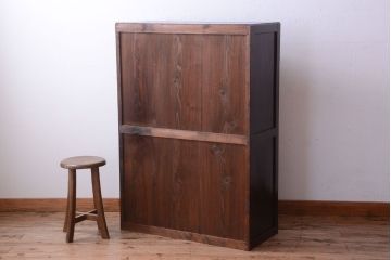 レトロ家具　昭和レトロ　結霜ガラス入り!古い木製のアンティークチェスト