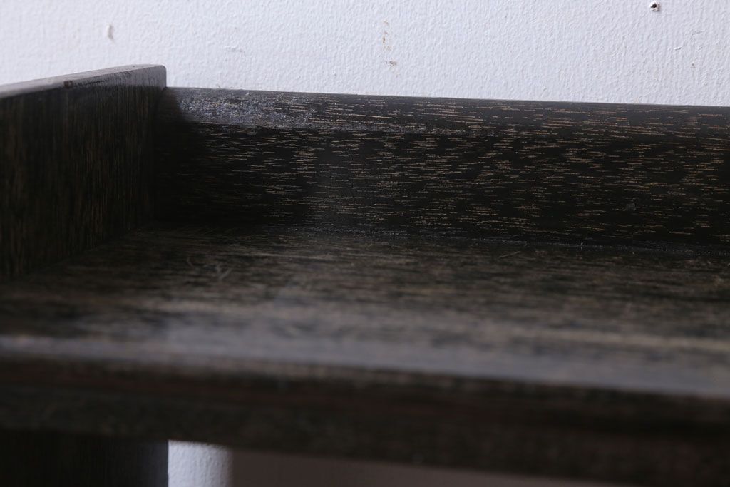 アンティーク家具　和製アンティーク　小振りでシンプルな古い木製の本棚(3)