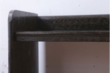 アンティーク家具　和製アンティーク　小振りでシンプルな古い木製の本棚(3)