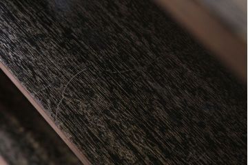 アンティーク家具　和製アンティーク　小振りでシンプルな古い木製の本棚(3)