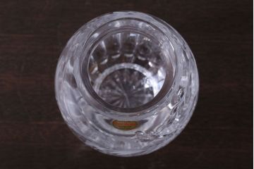アンティーク雑貨　イギリス　Royal Brierley(ロイヤルブライアリー)　カットガラス　花瓶(フラワーベース)