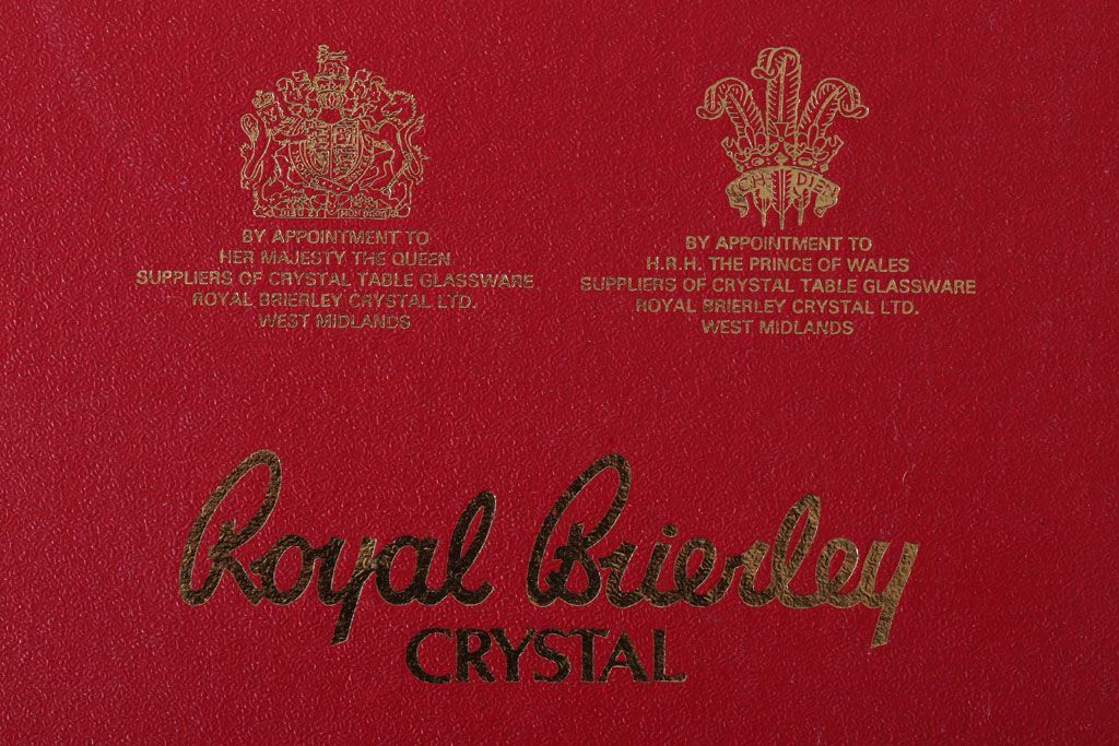 アンティーク雑貨　イギリス　Royal Brierley(ロイヤルブライアリー)　カットガラス　花瓶(フラワーベース)