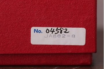 アンティーク雑貨　イギリス　Royal Brierley(ロイヤルブライアリー)　カットガラス　花瓶(フラワーベース)