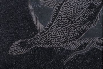 アンティーク雑貨　古民具・骨董 玉杢製箱付き!古い石製の彫刻収納箱