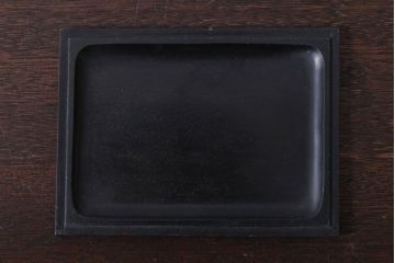 アンティーク雑貨　古民具・骨董 玉杢製箱付き!古い石製の彫刻収納箱