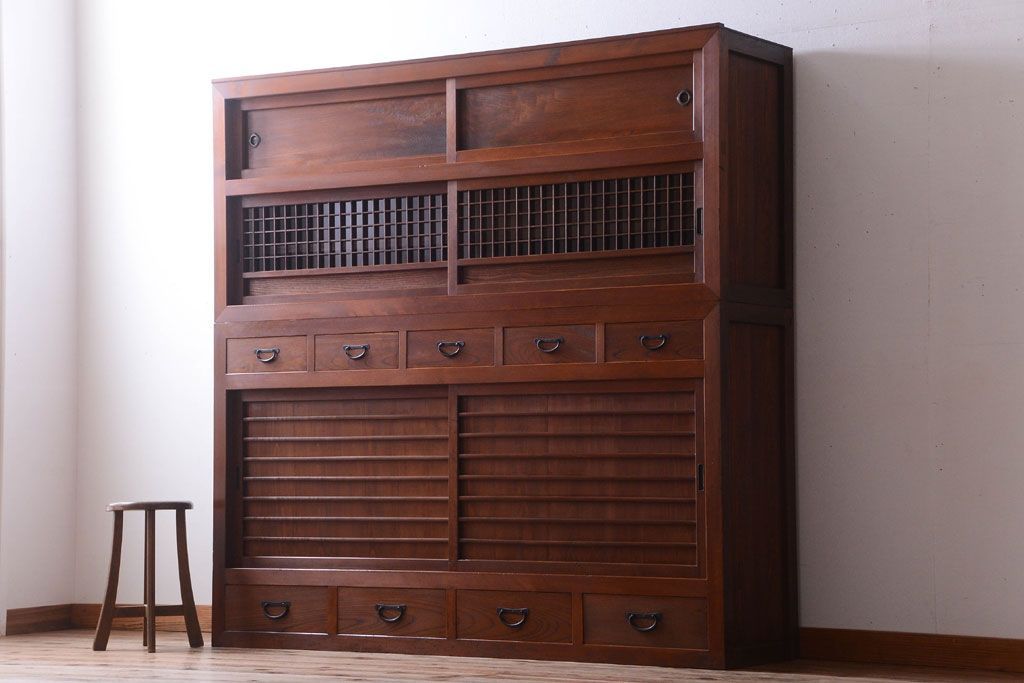 アンティーク家具　古民具・骨董　明治〜大正　岐阜県産　前面檜材!上品な二段重ね六尺水屋箪笥