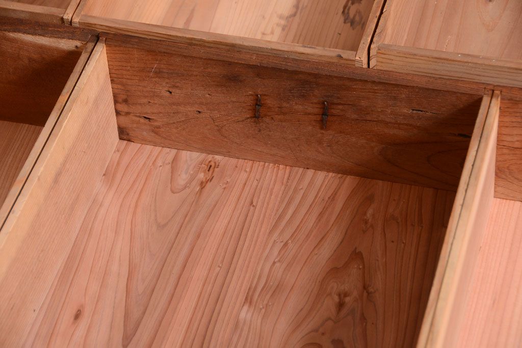 アンティーク家具　古民具・骨董　明治〜大正　岐阜県産　前面檜材!上品な二段重ね六尺水屋箪笥