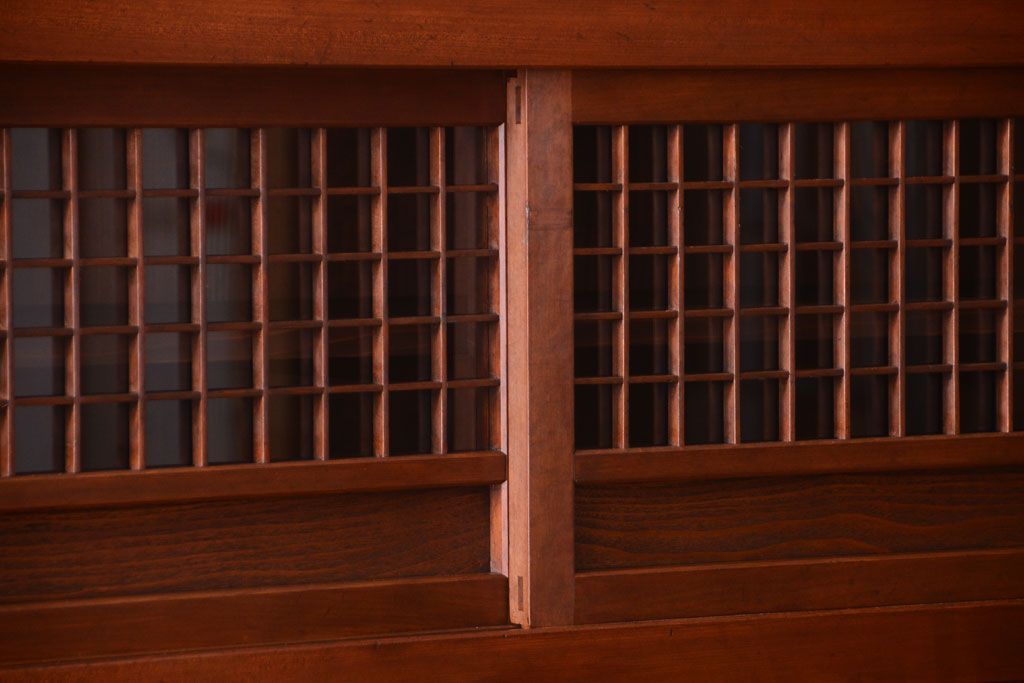 アンティーク家具　古民具・骨董　明治〜大正　岐阜県産　前面檜材!上品な二段重ね六尺水屋箪笥