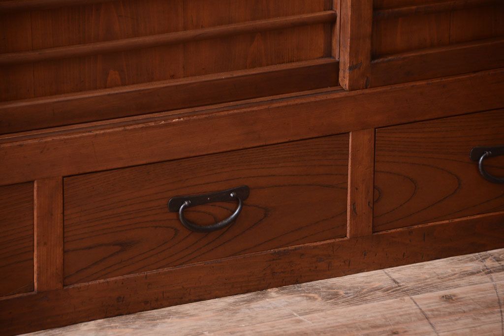 アンティーク家具　古民具・骨董　明治〜大正　岐阜県産　前面檜材!上品な二段重ね六尺水屋箪笥