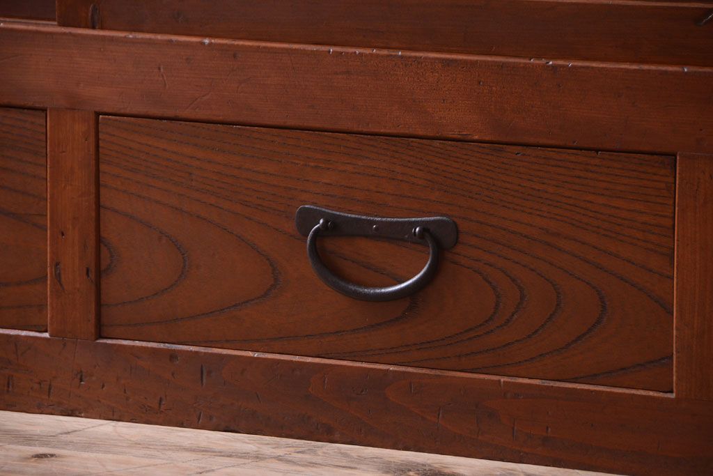 アンティーク家具　古民具・骨董　明治〜大正　岐阜県産　前面檜材!上品な二段重ね六尺水屋箪笥