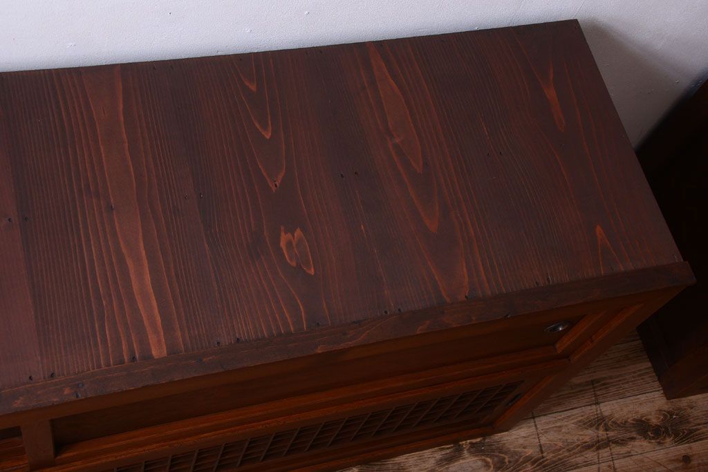 アンティーク家具　古民具・骨董　明治〜大正　岐阜県産　前面檜材!上品な二段重ね六尺水屋箪笥