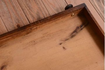 アンティーク家具　イギリスアンティーク　引き出し付き!味わい深い古いダイニングテーブル