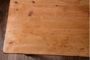 アンティーク家具　イギリスアンティーク　引き出し付き!味わい深い古いダイニングテーブル