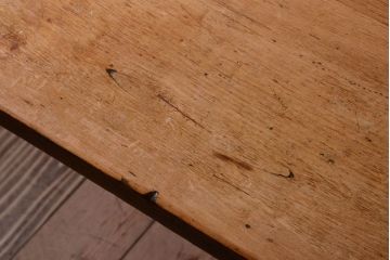 アンティーク家具　イギリスアンティーク　引き出し付き!味わい深い古いダイニングテーブル