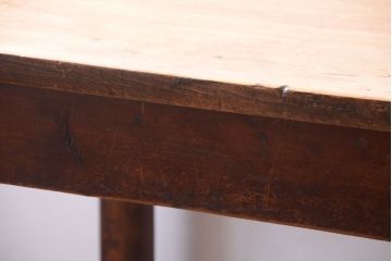 アンティーク家具　イギリスアンティーク　引き出し付き!味わい深い古いダイニングテーブル