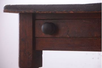 アンティーク家具　イギリスアンティーク　引き出し付き!味わい深い古いダイニングテーブル