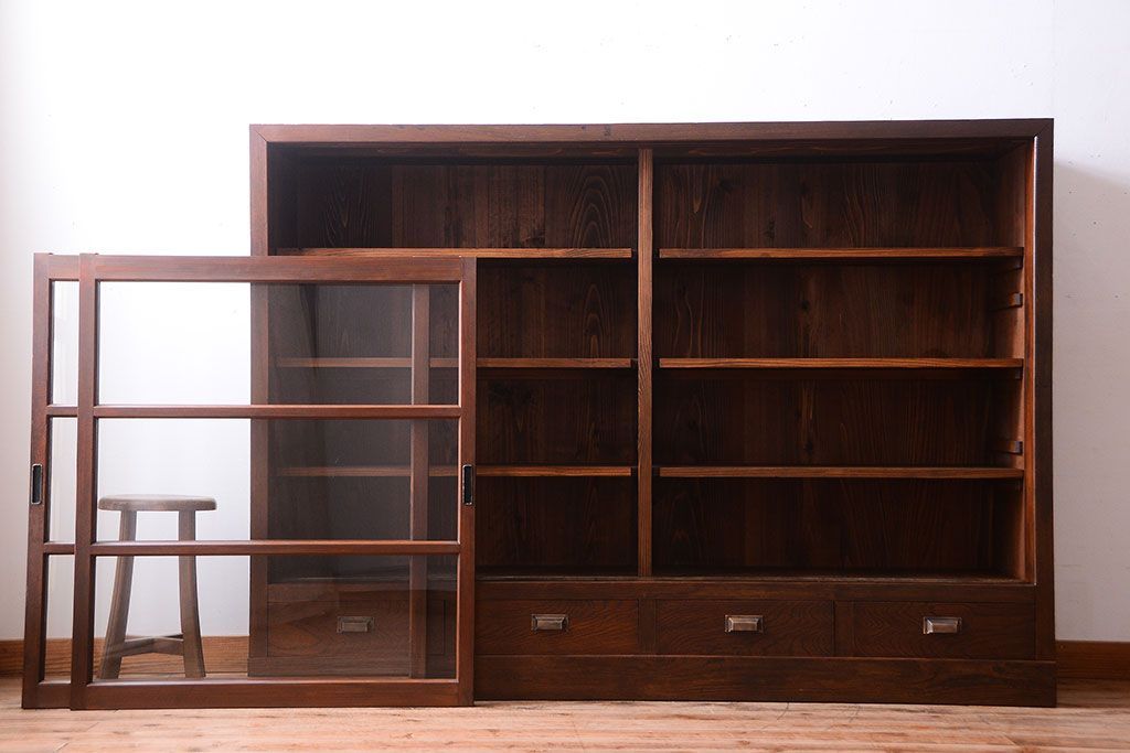 アンティーク家具　和製アンティーク　大振りサイズ!古い木のガラス収納棚